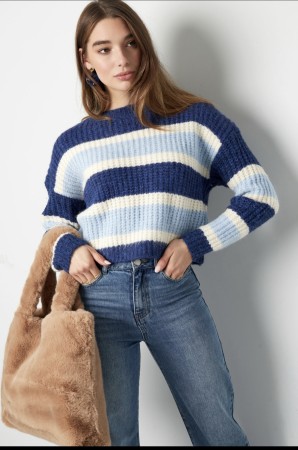 Knitted stripe sweater -Blue